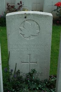 Canada Cemetery Tilloy Les Cambrai - Montgomery, Thomas Rutherford